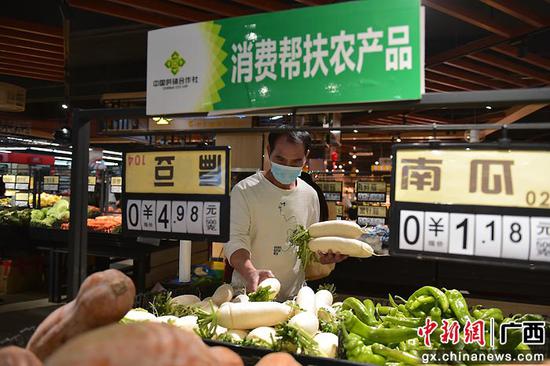 南宁供销社重新擦亮&ldquo;为&lsquo;三农&rsquo;服务&rdquo;的&ldquo;金字招牌&rdquo;